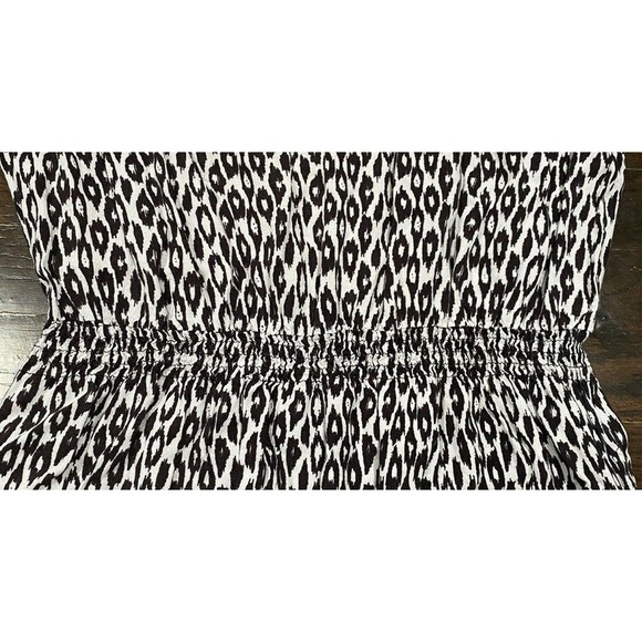 Nostalgia Animal Print Dress Women's Size S Pockets Beaded & Embroidered Neck - Picture 7 of 10